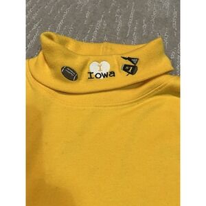 Vintage 90s University of Iowa embroidered turtleneck, size Medium Adult